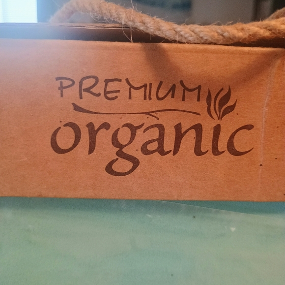 Twin Sheets size  Green Organic New In box - Picture 5 of 7